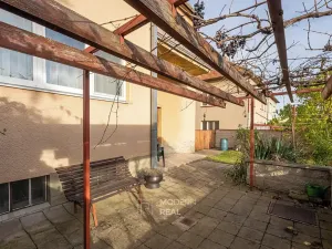 Prodej rodinného domu, Hustopeče, Komenského, 261 m2