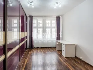 Pronájem bytu 3+1, Praha - Holešovice, Veletržní, 101 m2