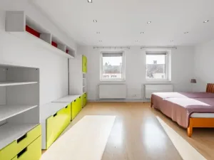 Pronájem rodinného domu, Praha - Kobylisy, Sedlecká, 200 m2