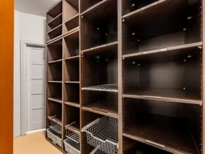 Pronájem rodinného domu, Praha - Kobylisy, Sedlecká, 200 m2