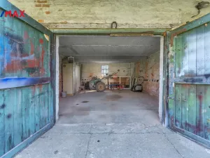 Prodej zemědělské usedlosti, Bašnice, 864 m2