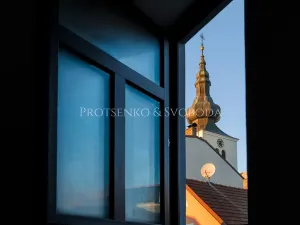 Prodej rodinného domu, Kamenice nad Lipou, nám. Husovo, 210 m2