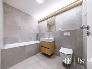 Pronájem bytu 2+kk, Olomouc, Loudova, 55 m2