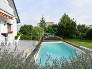 Pronájem vily, Praha - Suchdol, Havraní, 220 m2