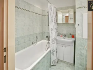 Pronájem bytu 2+kk, Praha, Čimická, 50 m2