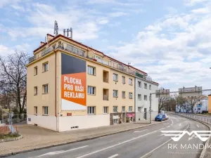 Pronájem bytu 2+kk, Praha - Kobylisy, Kobyliské náměstí, 56 m2