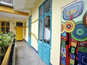 Pronájem bytu 1+kk, Praha, Viktora Huga, 38 m2