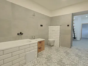 Pronájem bytu 2+kk, Jablonec nad Nisou, Nádražní, 55 m2