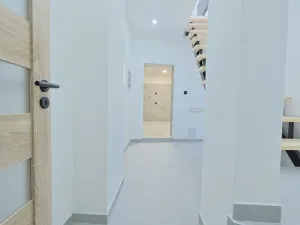 Pronájem bytu 2+kk, Jablonec nad Nisou, Nádražní, 55 m2