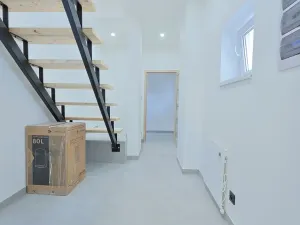 Pronájem bytu 2+kk, Jablonec nad Nisou, Nádražní, 55 m2