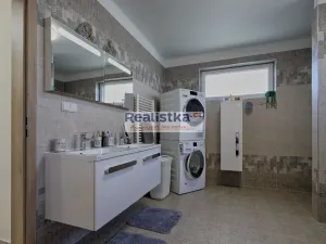 Prodej rodinného domu, Kbelany, 142 m2