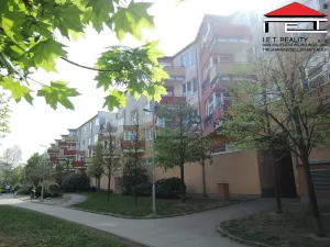 Pronájem bytu 2+kk, Praha - Vysočany, Poděbradská, 49 m2