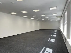 Pronájem kanceláře, Praha - Žižkov, Hartigova, 170 m2