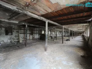Prodej výrobních prostor, Dubí, Horská, 1000 m2
