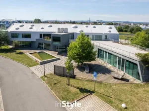 Pronájem kanceláře, Staré Město, Zerzavice, 51 m2