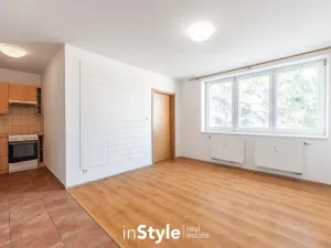Pronájem bytu 2+kk, Bzenec, náměstí Svobody, 50 m2