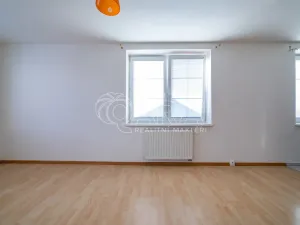 Prodej bytu 1+1, Kladno - Kročehlavy, P. Holého, 40 m2