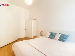 Pronájem bytu 2+kk, Praha - Vinohrady, Korunní, 55 m2