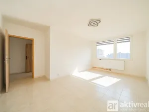 Prodej bytu 2+kk, Praha - Bohnice, Poznaňská, 45 m2