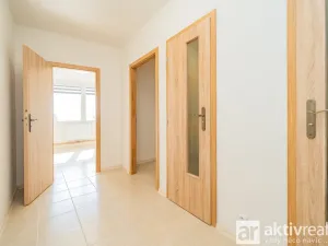 Prodej bytu 2+kk, Praha - Bohnice, Poznaňská, 45 m2