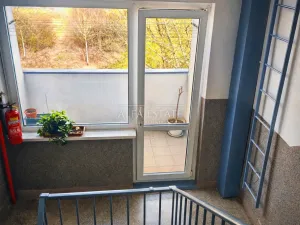 Prodej bytu 3+kk, Karlovy Vary - Bohatice, Lomená, 61 m2