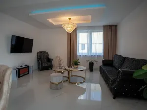 Prodej rodinného domu, Sobětuchy, 210 m2