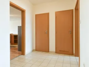 Pronájem bytu 3+kk, Praha - Horní Měcholupy, Padovská, 70 m2