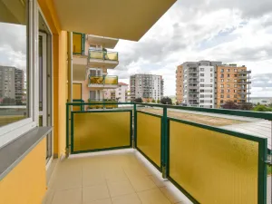 Pronájem bytu 3+kk, Praha - Horní Měcholupy, Padovská, 70 m2