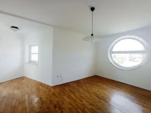 Prodej vily, Křižanov, Benešovo náměstí, 530 m2