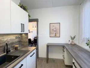 Prodej bytu 4+1, České Budějovice - České Budějovice 2, Prachatická, 88 m2