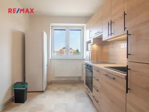 Pronájem bytu 2+1, Břeclav, nábř. Komenského, 57 m2