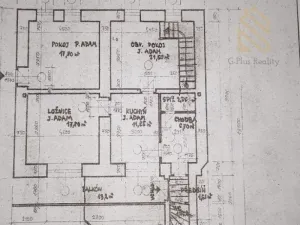 Prodej vícegeneračního domu, Kostelec nad Labem, nám. Komenského, 120 m2