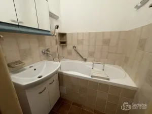 Pronájem bytu 2+1, Sokolov, Boženy Němcové, 55 m2