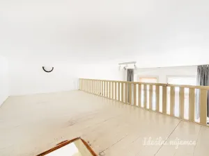 Pronájem bytu 1+1, Praha - Vršovice, Sevastopolská, 43 m2