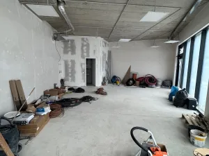 Prodej obchodního prostoru, Praha, Waltariho, 72 m2