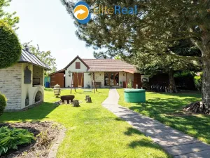 Prodej vícegeneračního domu, Příkazy, 344 m2