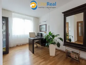 Prodej bytu 3+1, Olomouc, Bieblova, 83 m2