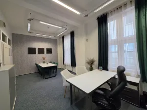 Pronájem kanceláře, Plzeň, náměstí Republiky, 23 m2
