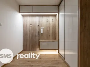 Prodej bytu 3+1, Ostrava, Petruškova, 70 m2