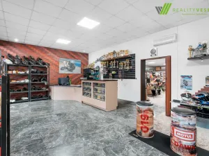 Prodej obchodního prostoru, Hodonín, Měšťanská, 173 m2