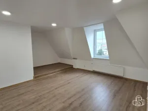 Pronájem bytu 1+1, Sokolov, Josefa Kajetána Tyla, 50 m2