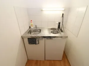 Pronájem bytu 2+1, Praha, 45 m2