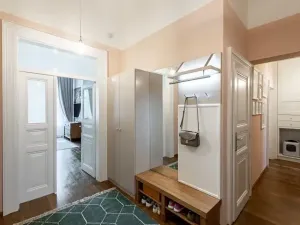 Prodej bytu 3+1, Praha - Smíchov, Drtinova, 124 m2