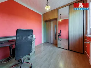 Prodej bytu 3+1, Habartov, Karla Čapka, 56 m2