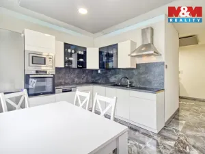 Prodej bytu 2+1, Jirkov, Alešova, 60 m2