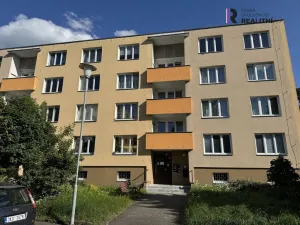 Pronájem bytu 1+1, Karlovy Vary - Bohatice, Kpt. Nálepky, 35 m2