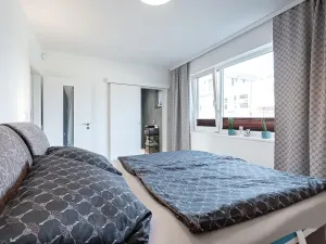 Prodej rodinného domu, Králův Dvůr, Na Vinohradech, 140 m2