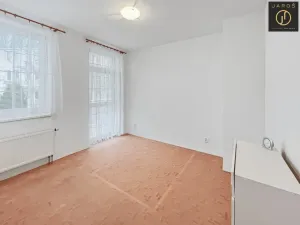 Pronájem bytu 2+kk, Praha - Kyje, Lipnická, 60 m2