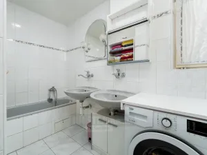 Prodej bytu 4+1, České Budějovice - České Budějovice 5, tř. Čsl. legií, 145 m2