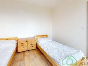 Prodej bytu 3+1, Žulová, Na Rybníčku, 68 m2